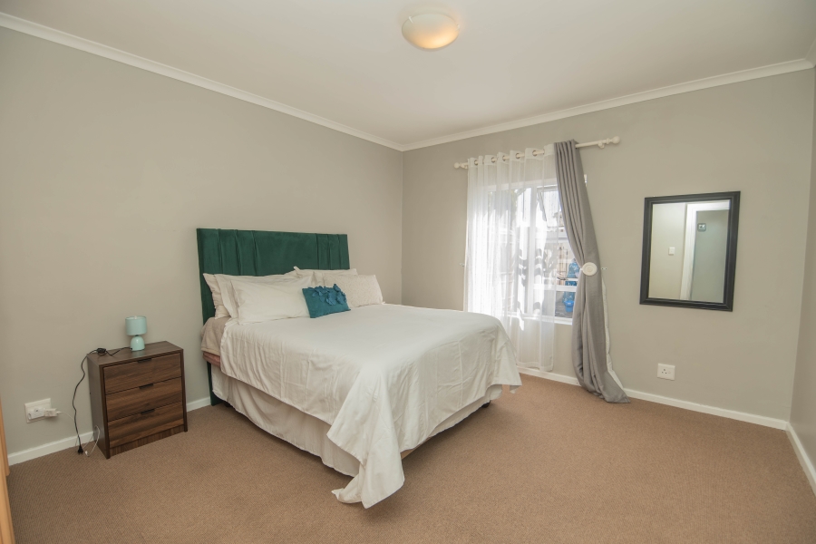 4 Bedroom Property for Sale in Summerstrand Eastern Cape